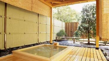 屋外スパ浴槽 / 2