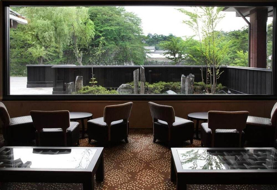 レストラン