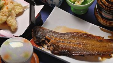 食事・飲み物 / 5