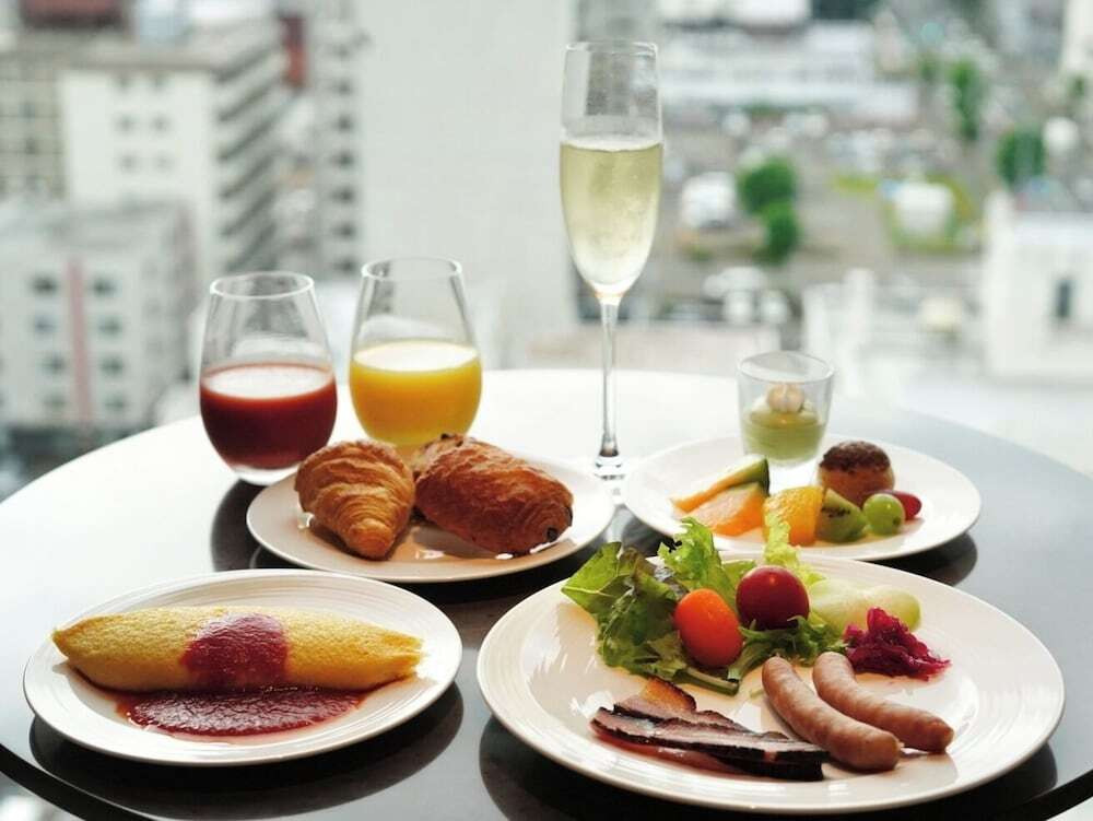 ラウンジ