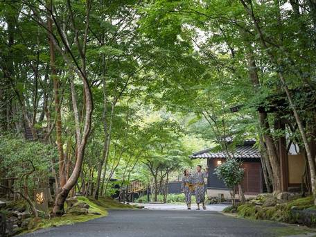 由布院温泉 おやど 二本の葦束 / 2