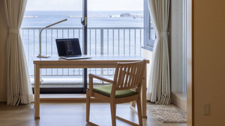 最上階 オーシャンビュー［和室８畳] 【禁煙】 バス・トイレ付