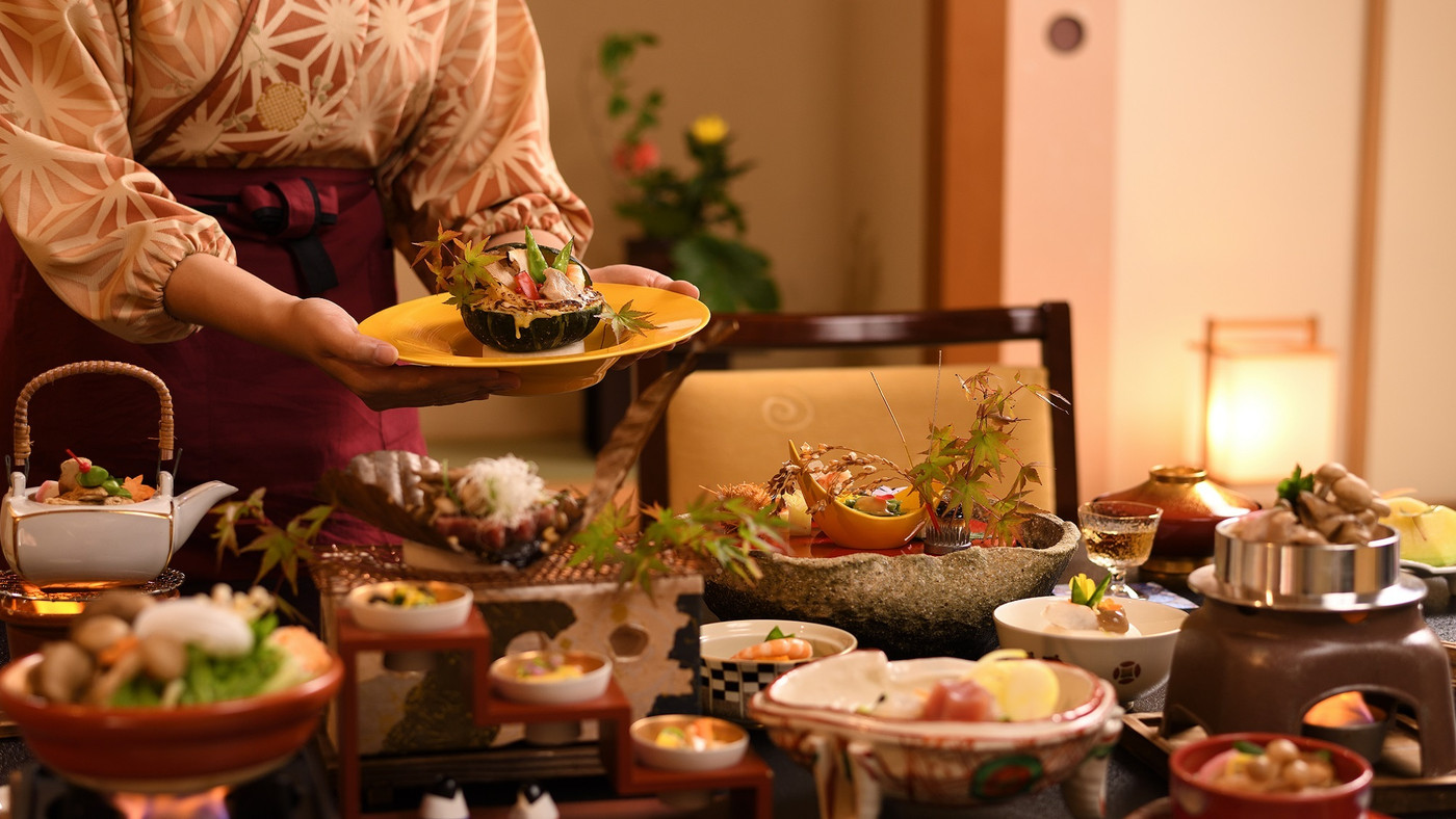 朝夕部屋食プランを選べば、温泉も食事も2人きり♡3994854