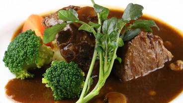 食事・飲み物 / 4