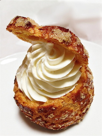 「アロースウィーツ」 料理 18200685 シュークリーム【250円】