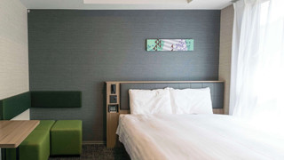 スタンダード ルーム クイーンベッド 1 台 禁煙