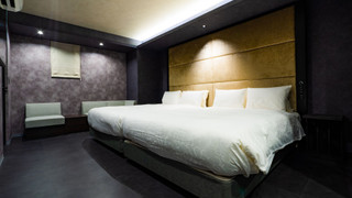 スーペリア スタジオ