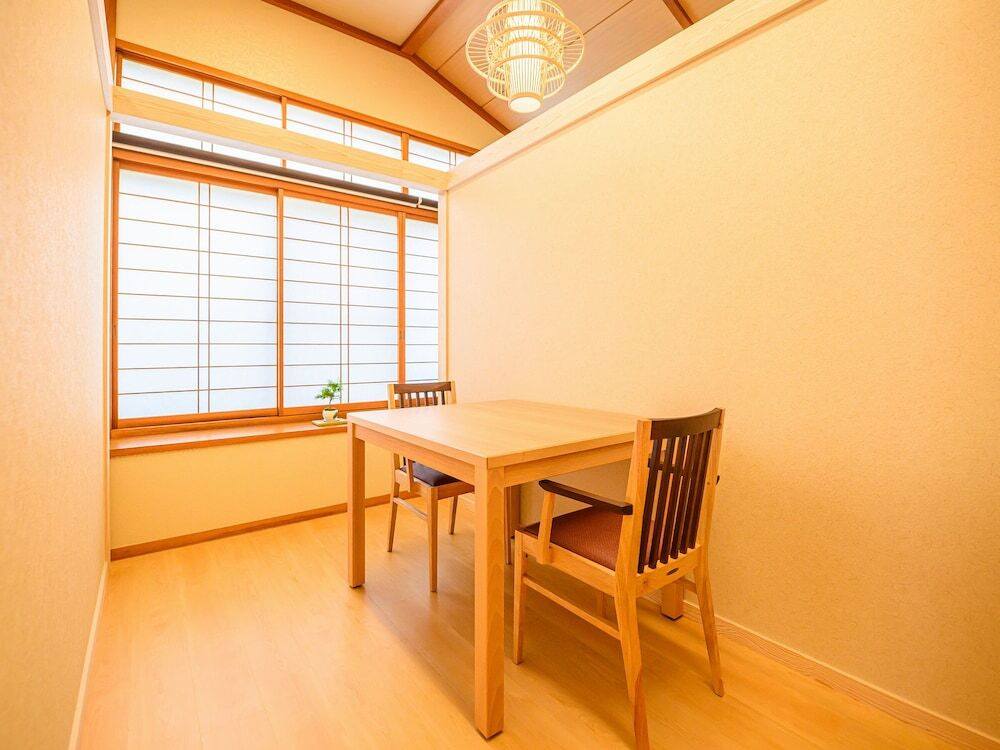 レストラン