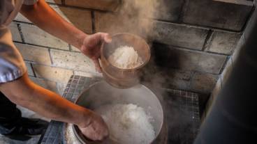 食事・飲み物 / 1