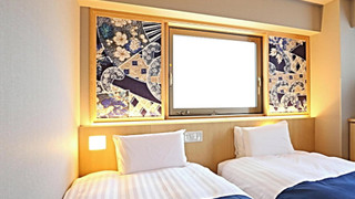 和洋室ツイン [20sqm 低床ベッド110cm/2台]