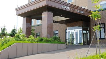 施設の入り口 / 12