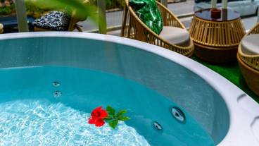 屋外スパ浴槽 / 11