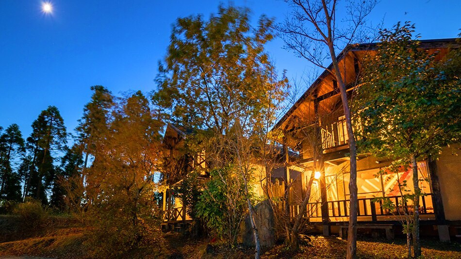 4.旅館 花心3636972