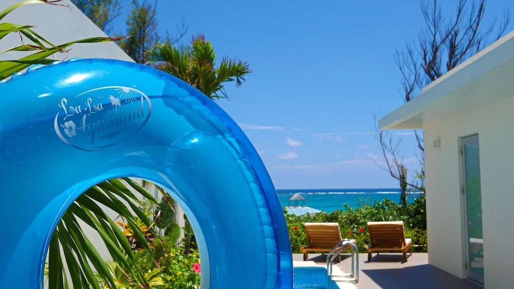 澄んだ空と海を
感じながら出発 / 1