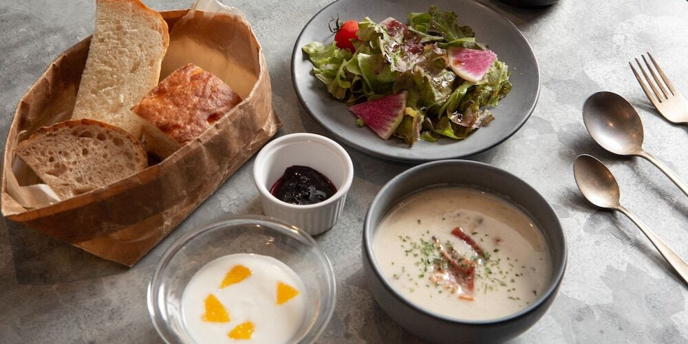 おしゃれなカフェとホテルステイで心地よい時間を♩3458953