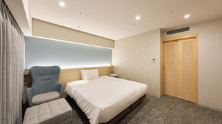 スーペリアダブルルーム 禁煙 キングベッド1台 (24平米)