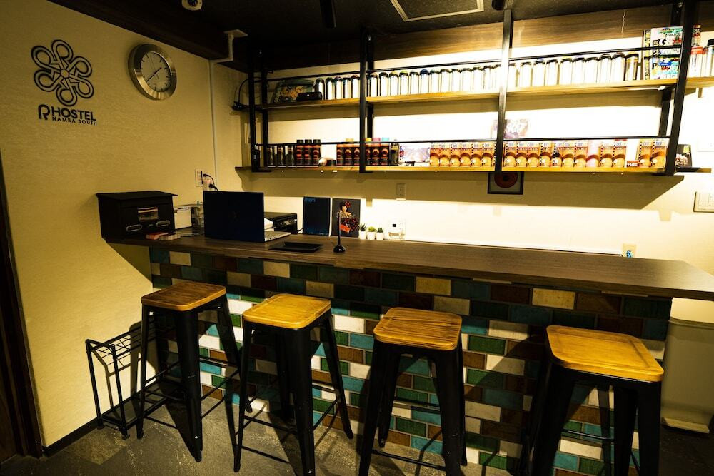 ロビーラウンジ