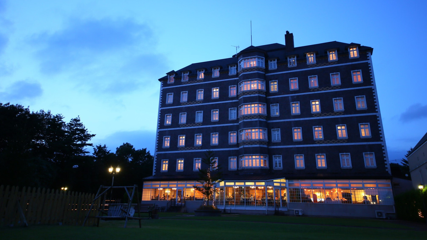 お城に泊まって気分は英国貴族♡オリジナルカクテルで乾杯!4271462