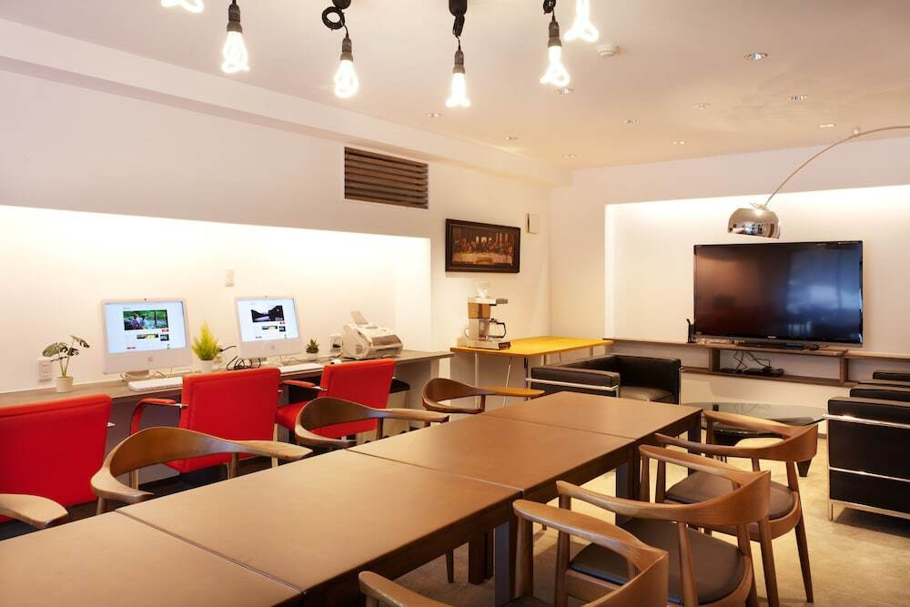 ロビー応接スペース