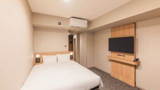 ［リニューアル］デラックス + ソファダブルルーム 禁煙 (160cm Bed、2 名利用時はソファとして、 3 名利用時のみソファベッド利用可能)