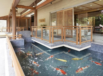 長岡の奥座敷、蓬平温泉に建つ温泉旅館3653899