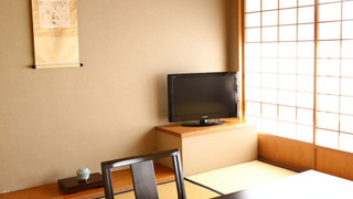 ツインベッドルーム＋和室8畳 禁煙