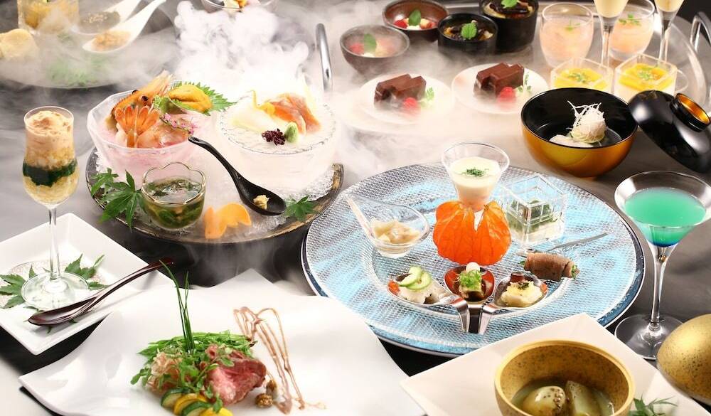 季節を感じらえる
和懐石膳を堪能 / 2