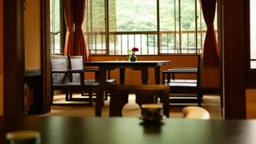 ゆとりの間① / 4