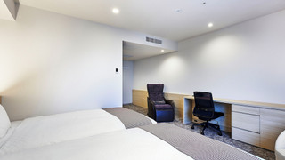 ツインルーム 喫煙可 (25 sqm)