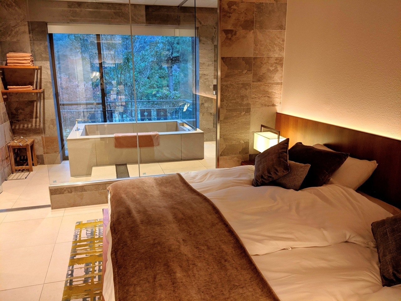 ガラス張りがステキ♡おしゃれなマウンテンリゾート4009448