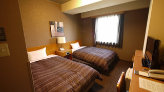 ツインルームシングルサイズベッド 2 台禁煙