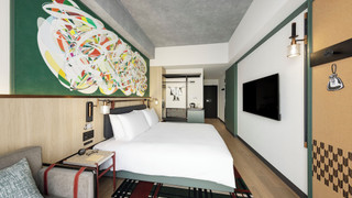 ルーム クイーンベッド 1 台 シティビュー