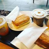 スターバックスコーヒー 新宿中央公園 SHUKNOVA店(スターバックスコーヒー)