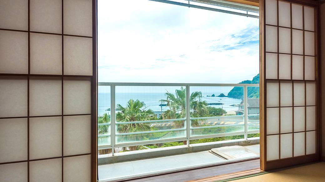 海をのぞむお部屋で
ゆったり / 3