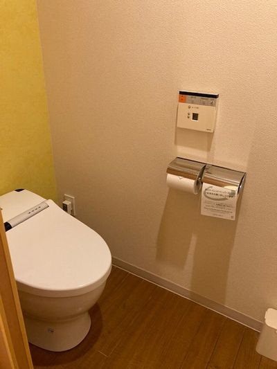 トイレ。