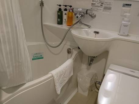 アパホテル＆リゾート 西新宿五丁目駅タワー / 4