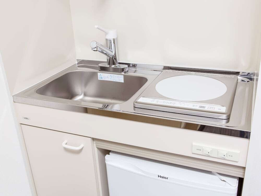 飲食店・コンビニ多数、ミニキッチンありのホテル3448875