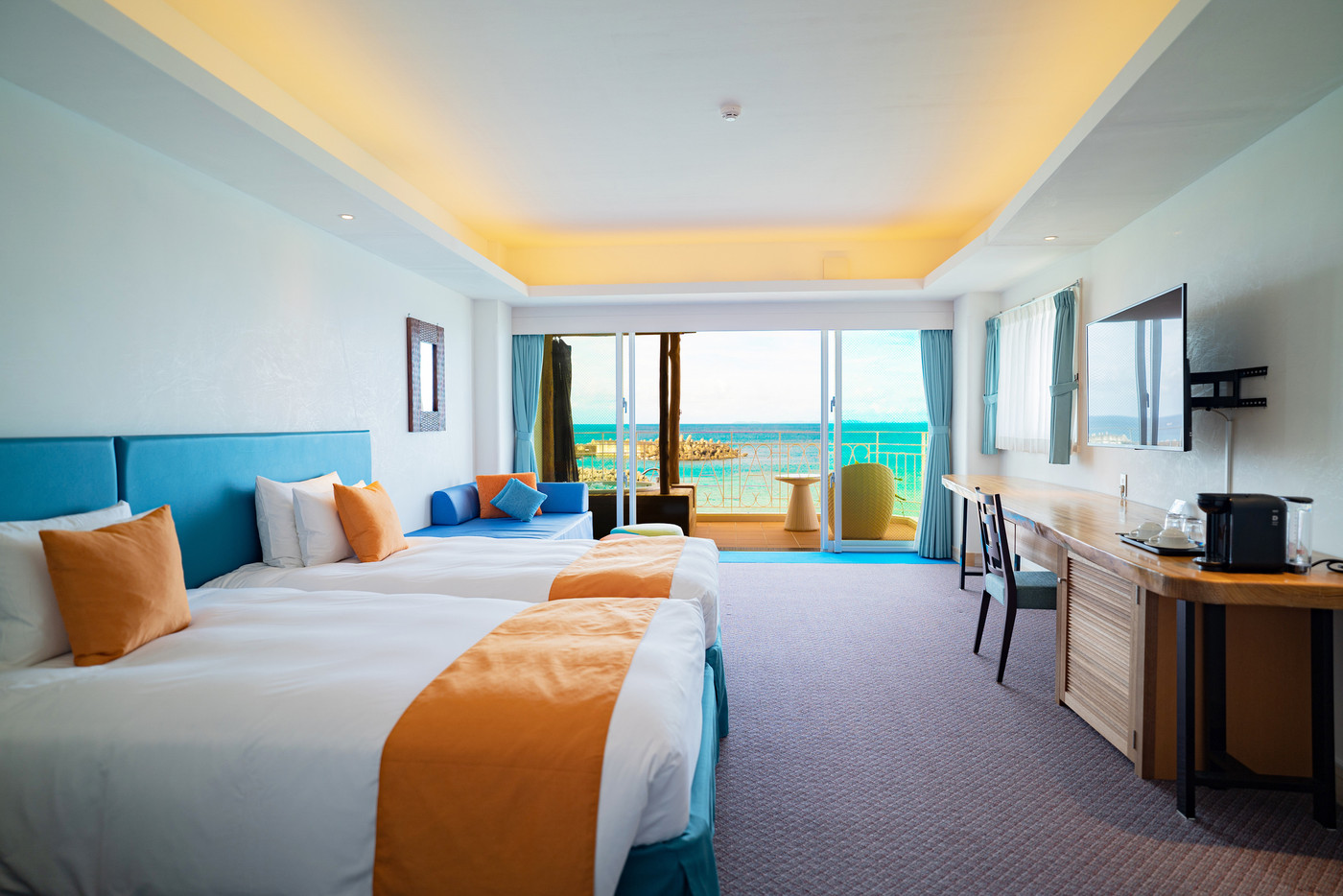 全室ジャグジー付き！極上のサンセットを望むバスタイム3947943