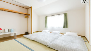 和室 3人部屋 共用バスルーム