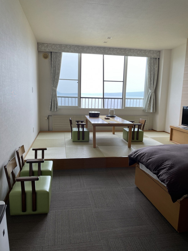 客室内はリニューアルされていてキレイです