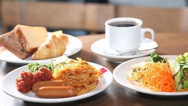 食事・飲み物 / 6