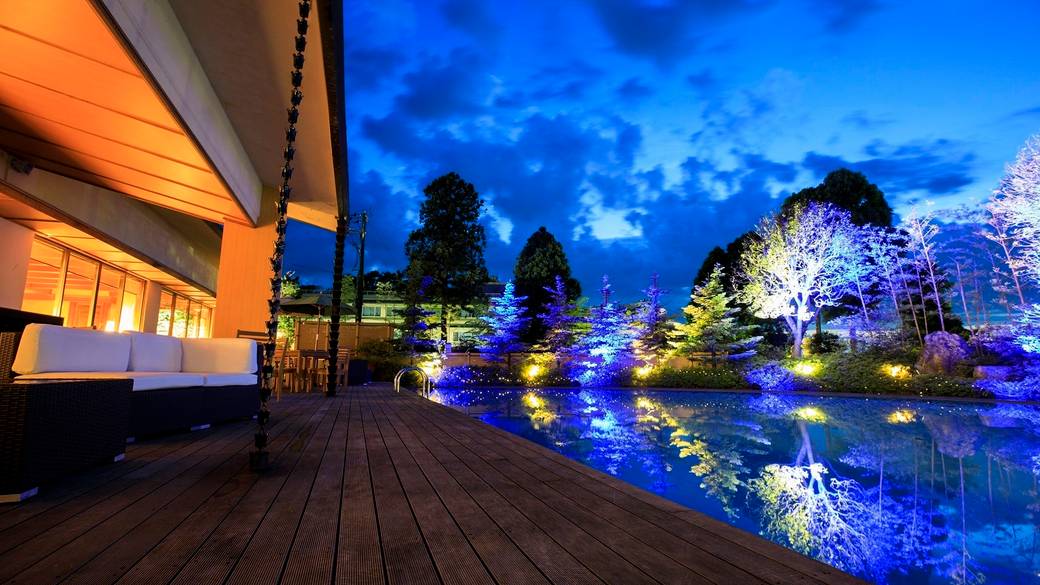 屋外ナイトプール / 4