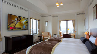 ラグジュアリー ルーム (最上階・ベッド2台)禁煙