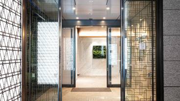 内部エントランス / 2