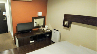 ダブルルーム クイーンベッド 1 台 喫煙可 (Japanese Modern)