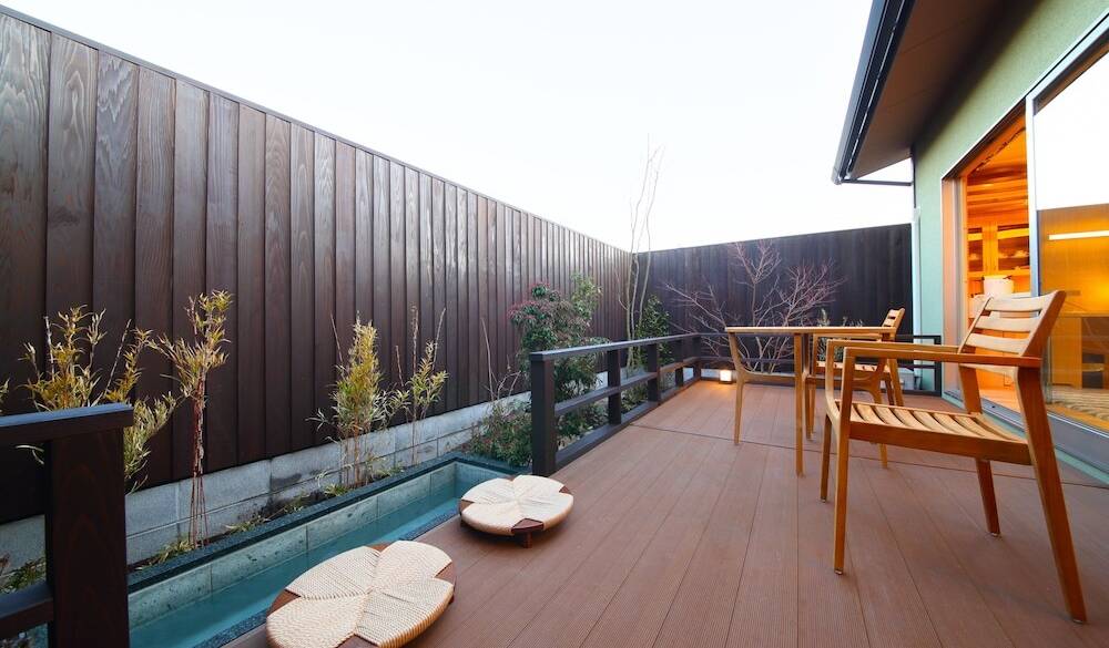 花由 離れBタイプ 足湯 / 2