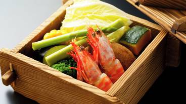 食事・飲み物 / 4