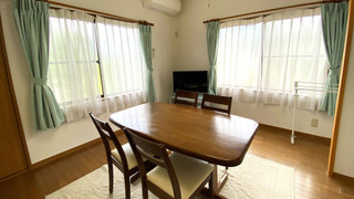 離れ 和室8畳+6畳+板の間