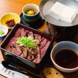 「嵐山 喜重郎」の焼き肉重 / 1