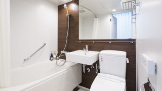 スーペリア ダブルルーム 禁煙　ベッド1台（140cm×190cm)